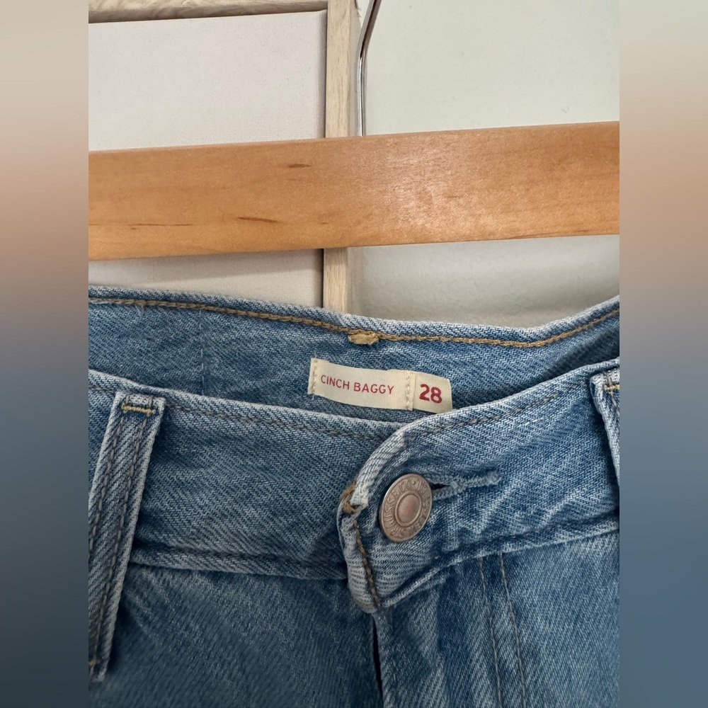 LEVIS CINCH BAGGY JEANS - Picture 2 of 5